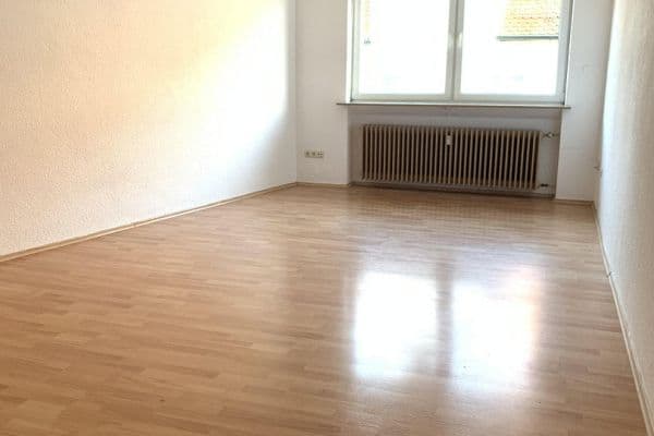 Pronájem bytu 3+1 85 m², Nürnberger Straße 13, Schnaittach, Bavorsko Pronájem bytu 3+1 85 m², Nürnberger Straße 13, Schnaittach, Bavorsko