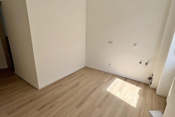 Pronájem bytu 3+1 84 m², Frankfurt am Main, Hessen Pronájem bytu 3+1 84 m², Frankfurt am Main, Hessen