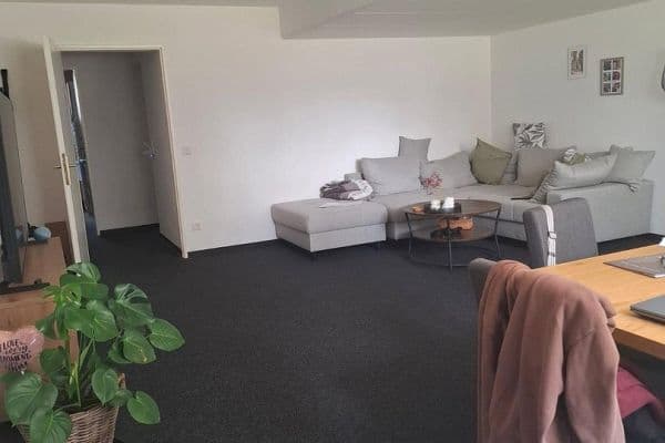 Pronájem bytu 3+1 89 m², Neu-Isenburg-Gravenbruch Pronájem bytu 3+1 89 m², Neu-Isenburg-Gravenbruch