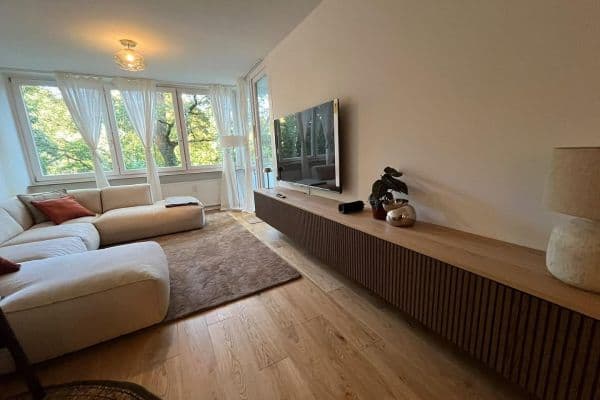 Pronájem bytu 2+1 60 m², Hamburg, Hamburg Pronájem bytu 2+1 60 m², Hamburg, Hamburg