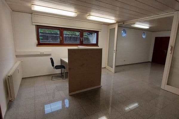 Pronájem kanceláře 75 m², Am zinken 3a, Karlsruhe neureut, Bádensko-Württembersko Pronájem kanceláře 75 m², Am zinken 3a, Karlsruhe neureut, Bádensko-Württembersko