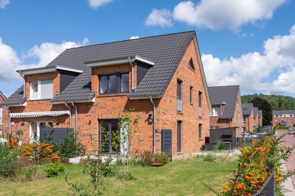 Pronájem domu 127 m², pozemek 389 m², Weidentrift, Geesthacht Pronájem domu 127 m², pozemek 389 m², Weidentrift, Geesthacht
