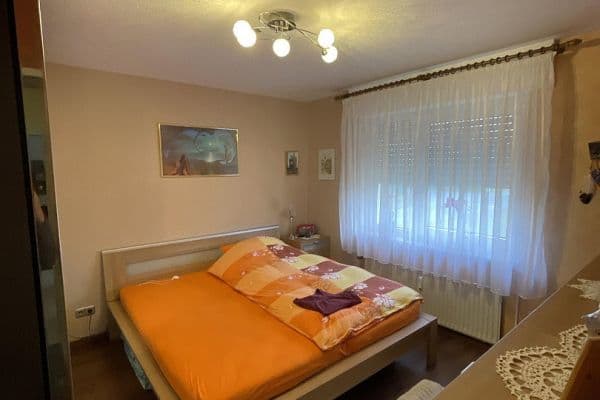 Pronájem bytu 3+1 95 m², Ziegeleiplatz 1, Osnabrück, Dolní Sasko Pronájem bytu 3+1 95 m², Ziegeleiplatz 1, Osnabrück, Dolní Sasko