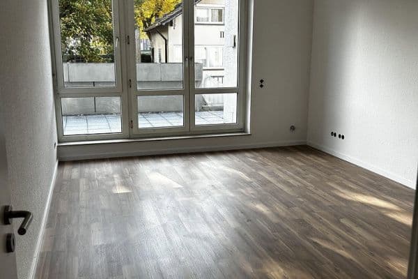 Pronájem bytu 2+kk 72 m², Aarstraße 243/245, Taunusstein Pronájem bytu 2+kk 72 m², Aarstraße 243/245, Taunusstein