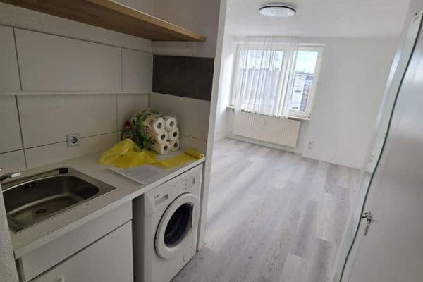 Pronájem bytu 1+1 20 m², Wallaustr. 101, Mainz, Porýní-Falc Pronájem bytu 1+1 20 m², Wallaustr. 101, Mainz, Porýní-Falc