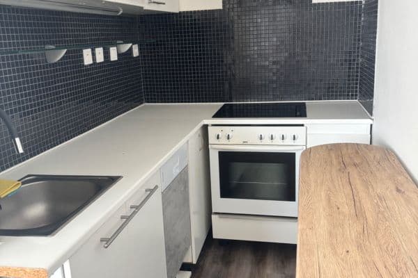 Pronájem bytu 2+kk 48 m², Prušánecká, Brno Pronájem bytu 2+kk 48 m², Prušánecká, Brno