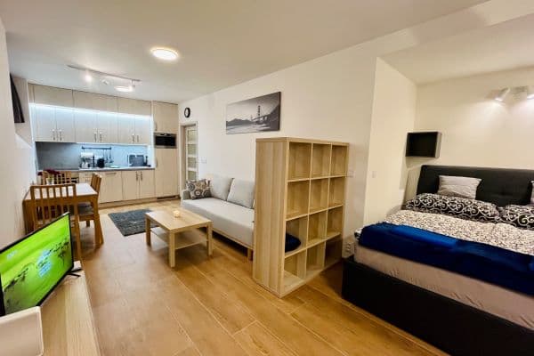 Prodej bytu 1+kk 34 m², Bajkalská, Praha Prodej bytu 1+kk 34 m², Bajkalská, Praha