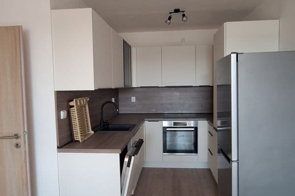 Pronájem bytu 2+kk 42 m², Zahradnická, Brandýs nad Labem-Stará Boleslav Pronájem bytu 2+kk 42 m², Zahradnická, Brandýs nad Labem-Stará Boleslav