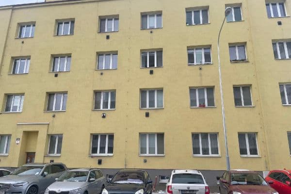 Pronájem bytu 1+1 35 m², Komárovská, Pronájem bytu 1+1 35 m², Komárovská,