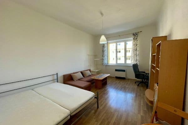 Pronájem bytu 1+1 35 m², Komárovská, Pronájem bytu 1+1 35 m², Komárovská,