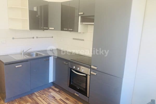 Pronájem bytu 2+1 75 m², Malířská, Praha Pronájem bytu 2+1 75 m², Malířská, Praha
