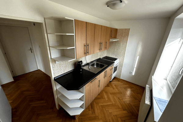 Pronájem bytu 1+1 40 m², Veleňská, Pronájem bytu 1+1 40 m², Veleňská,