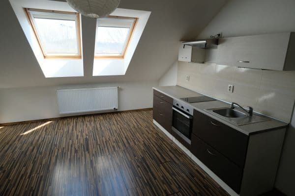 Pronájem bytu 2+kk 35 m², Wassermanova, Praha Pronájem bytu 2+kk 35 m², Wassermanova, Praha