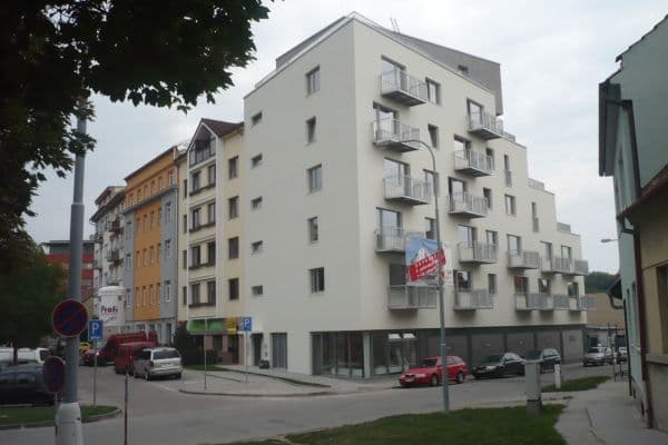Pronájem bytu 1+kk 40 m², Rostislavovo náměstí, Pronájem bytu 1+kk 40 m², Rostislavovo náměstí,