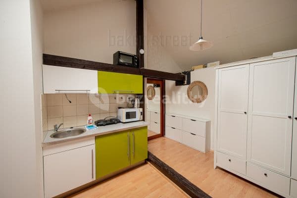 Pronájem bytu 3+kk 78 m², U Pekařky, Praha Pronájem bytu 3+kk 78 m², U Pekařky, Praha