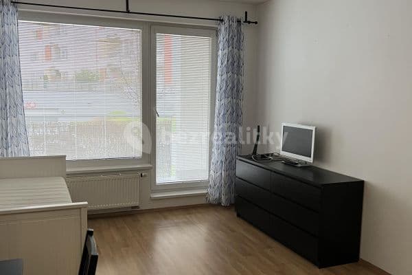 Pronájem bytu 1+kk 30 m², Sazovicka, Pronájem bytu 1+kk 30 m², Sazovicka,