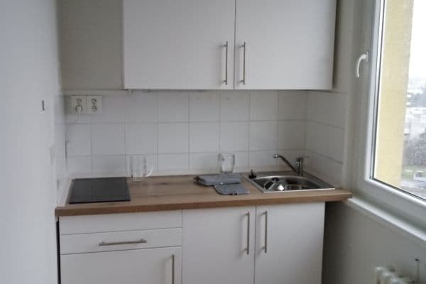 Pronájem bytu 1+1 30 m², Valentova, Praha Pronájem bytu 1+1 30 m², Valentova, Praha