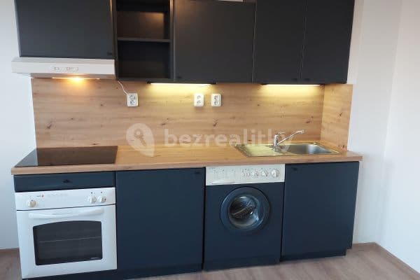 Pronájem bytu 1+kk 30 m², Šestajovická, Pronájem bytu 1+kk 30 m², Šestajovická,