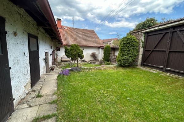 Prodej domu 160 m², pozemek 700 m², Pod Farou, Prodej domu 160 m², pozemek 700 m², Pod Farou,
