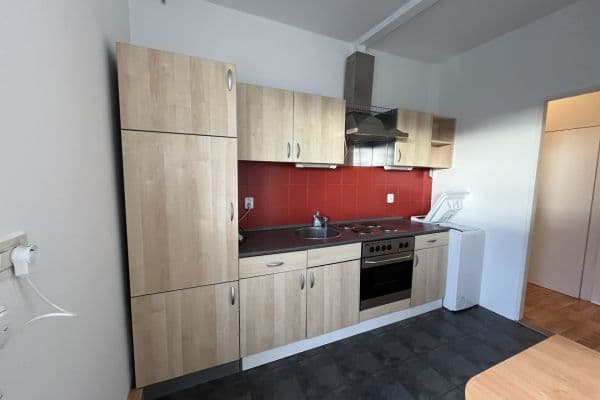 Pronájem bytu 2+kk 48 m², U městských domů, Praha Pronájem bytu 2+kk 48 m², U městských domů, Praha