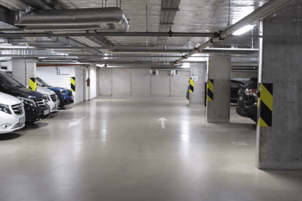 Pronájem garáže 16 m², Kloboučnická, Praha 4 Pronájem garáže 16 m², Kloboučnická, Praha 4