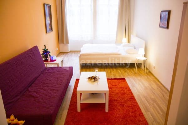 Pronájem bytu 2+kk 50 m², Lidická, Praha, Praha