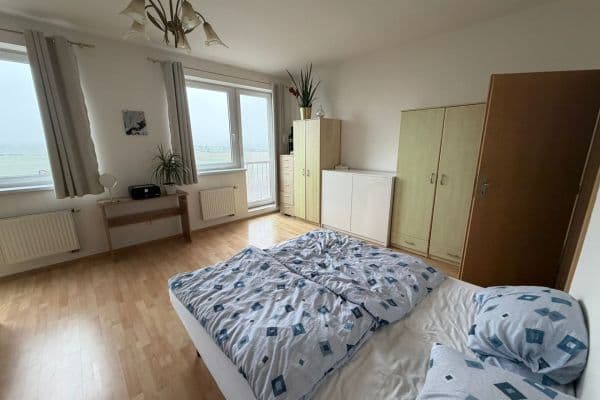 Pronájem bytu 1+kk 33 m², Malkovského, Pronájem bytu 1+kk 33 m², Malkovského,