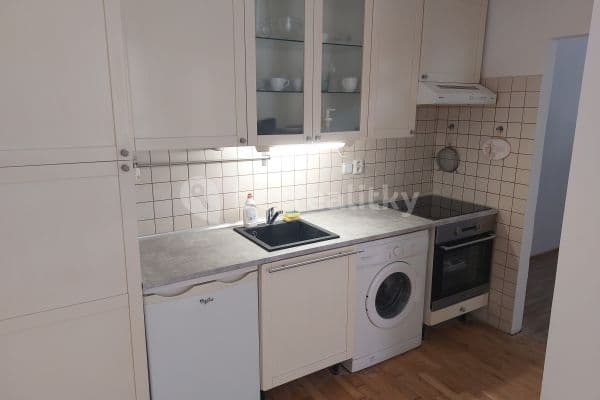 Pronájem bytu 1+1 34 m², Roháčova, Praha Pronájem bytu 1+1 34 m², Roháčova, Praha