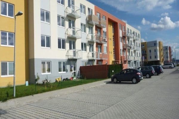 Pronájem bytu 2+kk 40 m², V Roháči I., Pronájem bytu 2+kk 40 m², V Roháči I.,