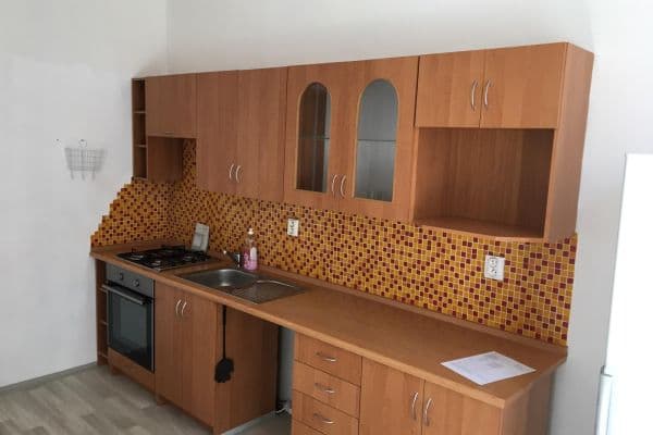 Pronájem bytu 2+1 63 m², Jankovcova, Teplice Pronájem bytu 2+1 63 m², Jankovcova, Teplice