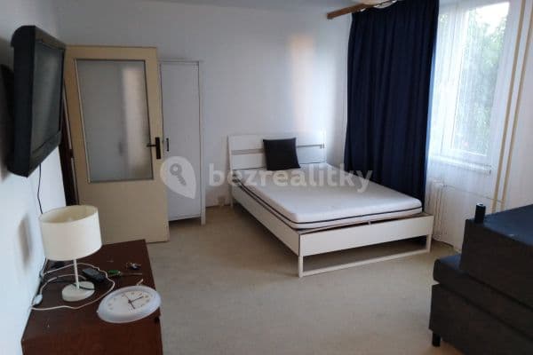 Pronájem bytu Garsoniéra 36 m², V hůrkách, Praha Pronájem bytu Garsoniéra 36 m², V hůrkách, Praha