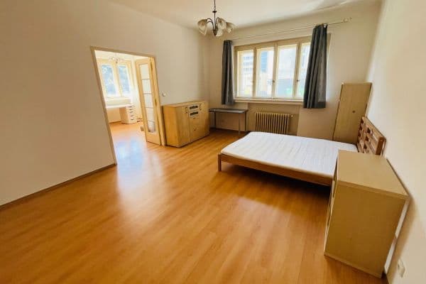 Pronájem bytu 3+1 90 m², Husinecká, Pronájem bytu 3+1 90 m², Husinecká,
