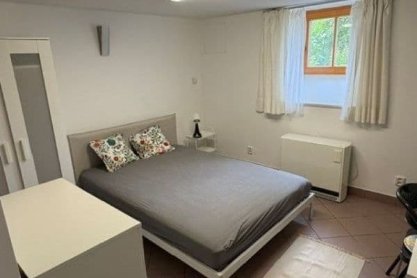 Pronájem bytu Garsoniéra 12 m², Vlnitá, Pronájem bytu Garsoniéra 12 m², Vlnitá,