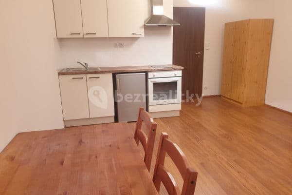 Pronájem bytu 1+kk 31 m², Svitákova, Pronájem bytu 1+kk 31 m², Svitákova,