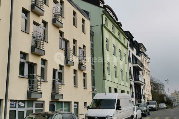 Pronájem bytu 2+kk 45 m², Na Topolce, Hlavní město Praha Pronájem bytu 2+kk 45 m², Na Topolce, Hlavní město Praha