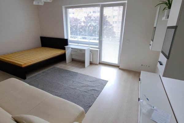 Pronájem bytu Garsoniéra 32 m², Hornoměcholupská, Pronájem bytu Garsoniéra 32 m², Hornoměcholupská,