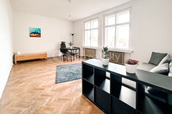 Pronájem bytu 2+1 58 m², Husinecká, Praha