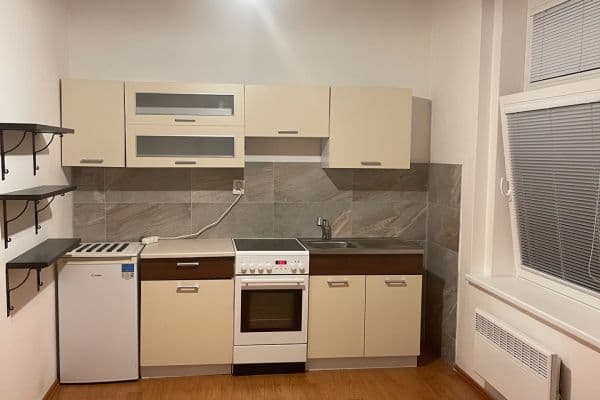 Pronájem bytu Garsoniéra 27 m², Na Petynce, Praha Pronájem bytu Garsoniéra 27 m², Na Petynce, Praha