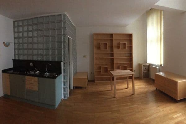 Pronájem bytu 1+kk 35 m², Bělehradská, Praha, Praha Pronájem bytu 1+kk 35 m², Bělehradská, Praha, Praha