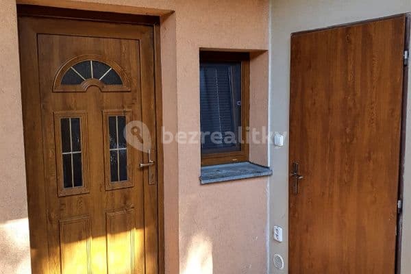 Pronájem bytu 1+kk 42 m², Jednostranná, Praha 14 Pronájem bytu 1+kk 42 m², Jednostranná, Praha 14