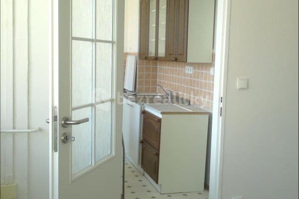 Pronájem bytu 1+1 42 m², sídliště Hůrka, Kralupy nad Vltavou Pronájem bytu 1+1 42 m², sídliště Hůrka, Kralupy nad Vltavou