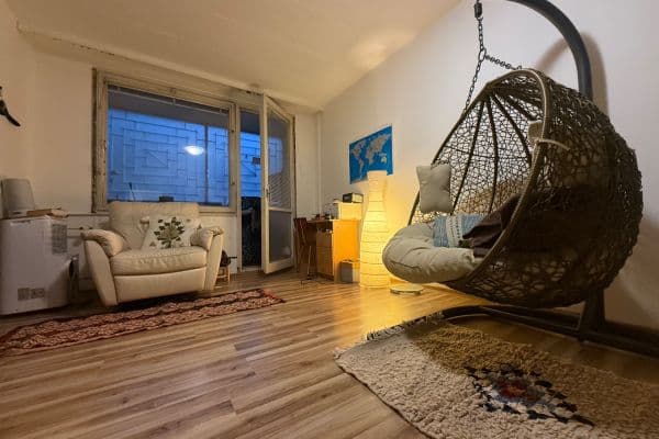 Pronájem bytu 2+1 42 m², Jablonecká, Praha Pronájem bytu 2+1 42 m², Jablonecká, Praha