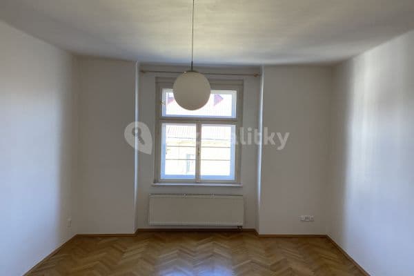 Pronájem bytu 1+1 45 m², Křižíkova, Praha Pronájem bytu 1+1 45 m², Křižíkova, Praha