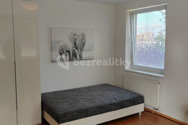 Pronájem bytu 1+kk 34 m², Kupkova, Praha-Kolovraty Pronájem bytu 1+kk 34 m², Kupkova, Praha-Kolovraty