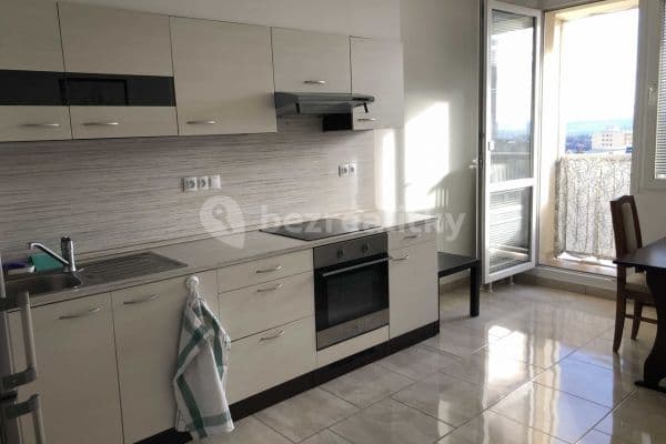 Pronájem bytu 3+1 70 m², Křejpského, Praha 11 Pronájem bytu 3+1 70 m², Křejpského, Praha 11