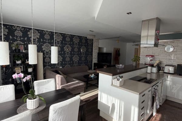 Pronájem bytu 4+kk 98 m², Fantova, Praha Pronájem bytu 4+kk 98 m², Fantova, Praha