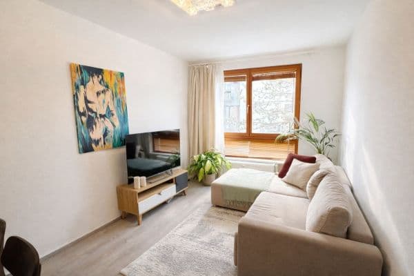 Pronájem bytu 2+1 57 m², Litoměřická, Praha 9 Pronájem bytu 2+1 57 m², Litoměřická, Praha 9