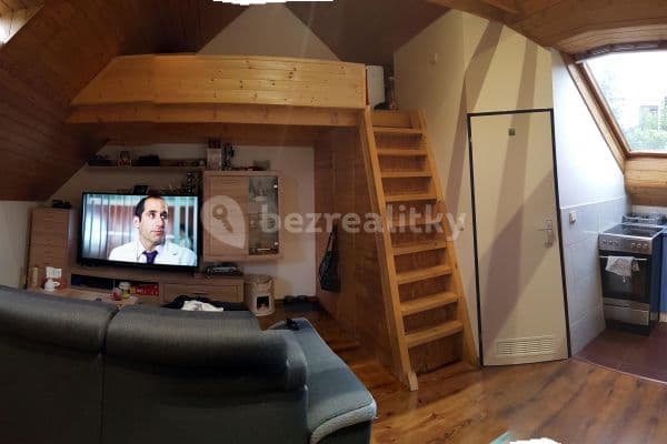 Pronájem bytu 1+kk 32 m², Na Břasích, Hýskov Pronájem bytu 1+kk 32 m², Na Břasích, Hýskov