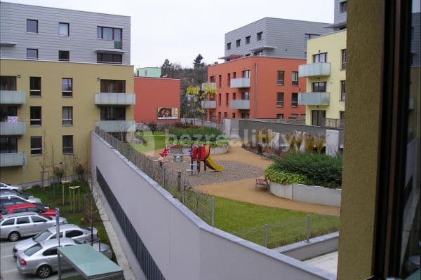 Pronájem bytu 1+kk 25 m², Pod Lysinami, Praha, Praha