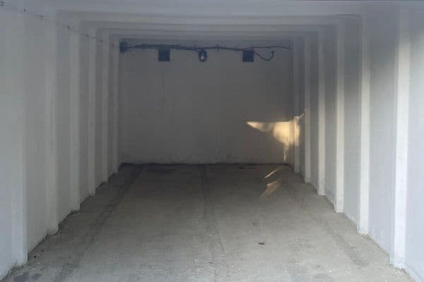 Pronájem garáže 19 m², Brno-Medlánky Pronájem garáže 19 m², Brno-Medlánky